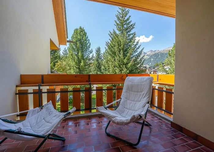 Appartement Chesa Nair 9d By Interhome Surlej