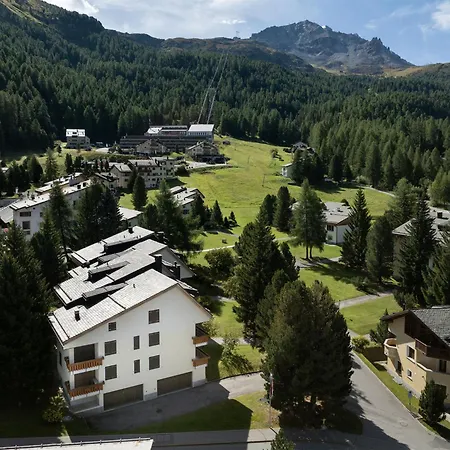 דירה Chesa Nair 9d By Interhome סורליי